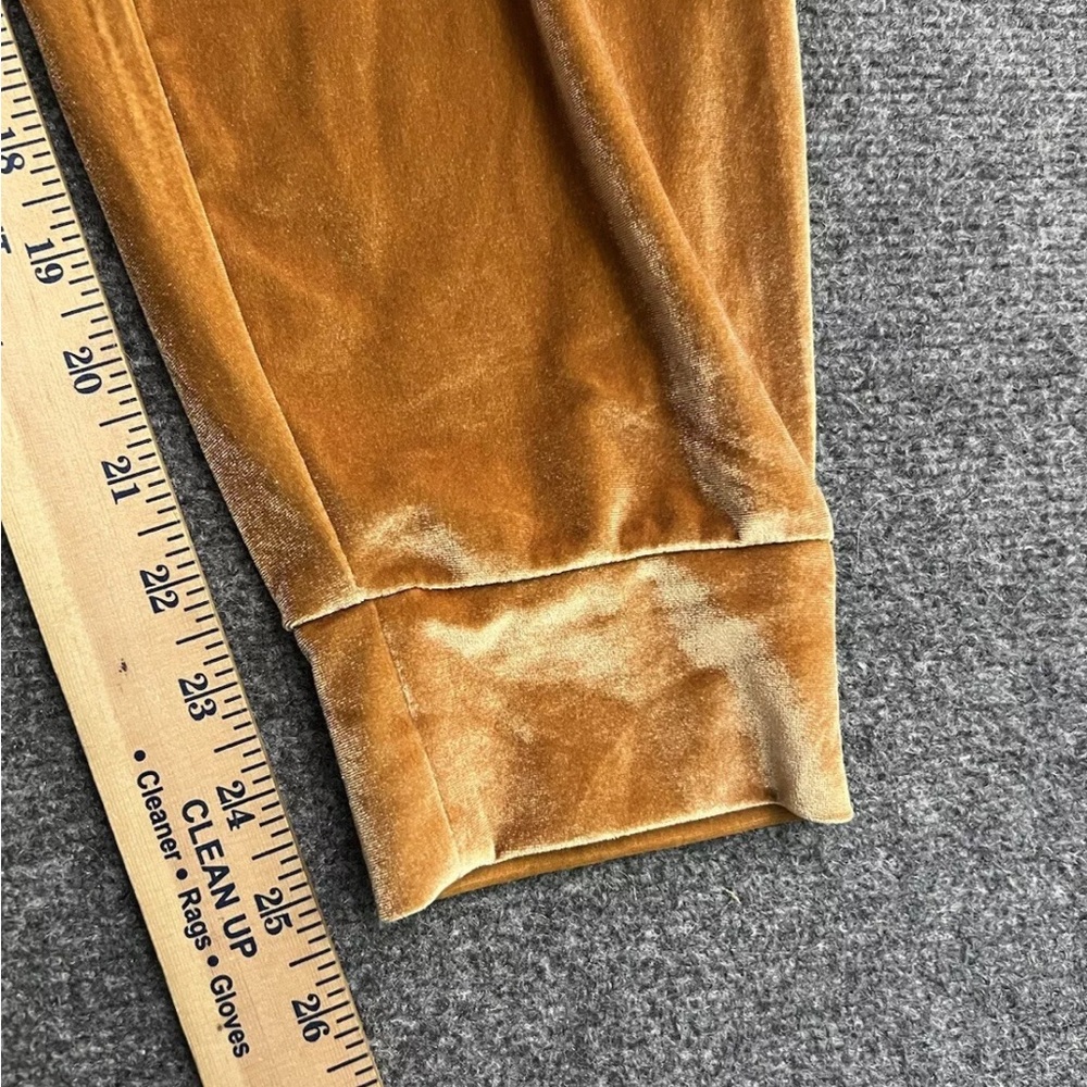 Fabletics velour Joggers Velvet gold lounge pants Drawstring Size Medium - Picture 5 of 5